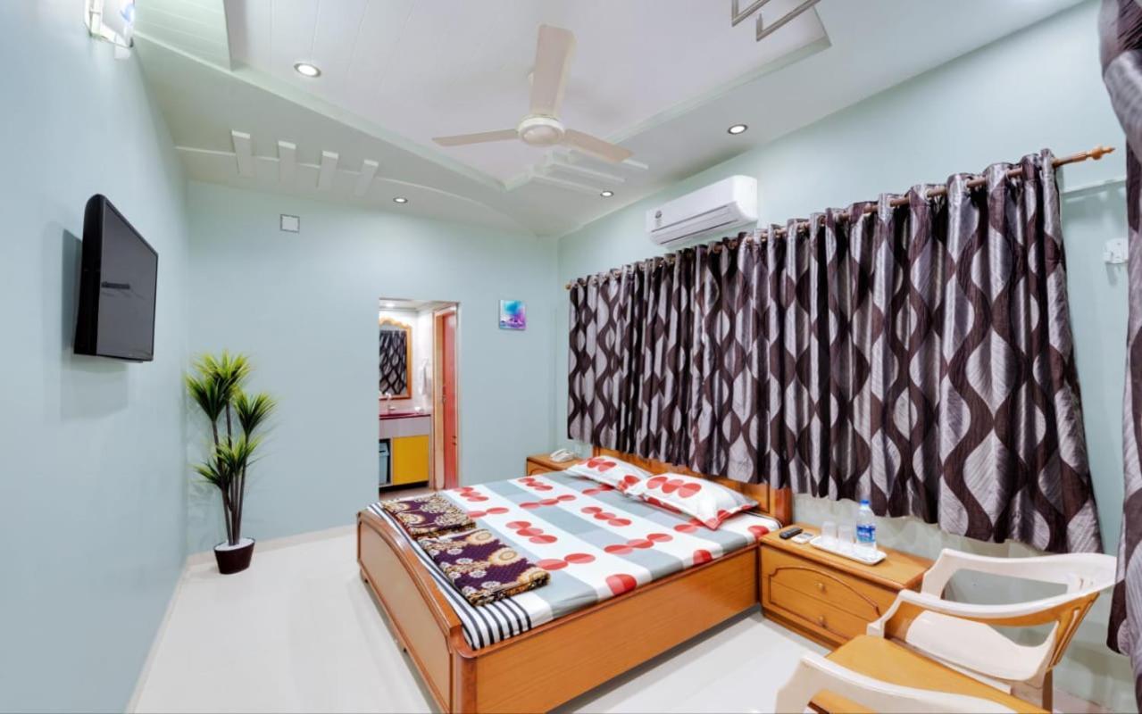 Hotel Ankit Virpur Extérieur photo